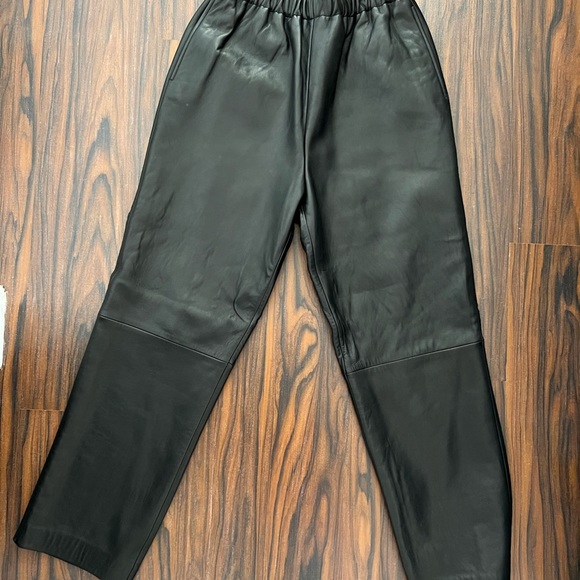 Nordstrom leather pants - Picture 3 of 17